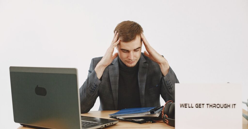 Chronic Stress Signs, Health Effects, and Ways to Cope