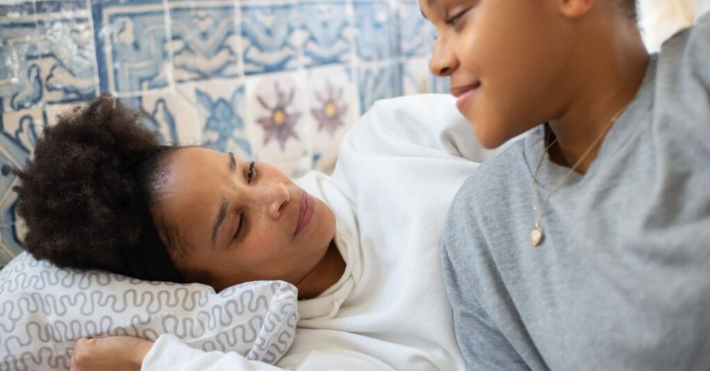 How Sleep and Mental Health Affect Each Other Daily