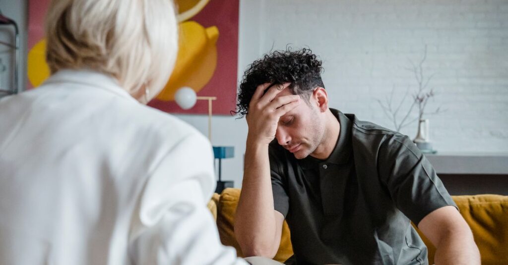 Schizophrenia Symptoms and When to Seek Professional Help