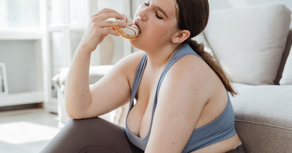 Binge Eating Disorder Signs, Diagnosis, and Treatment