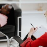 Therapist vs. Counselor and How to Choose the Right Fit
